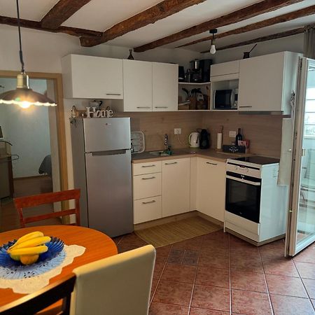 Cozy Holiday Apartment Изола Экстерьер фото